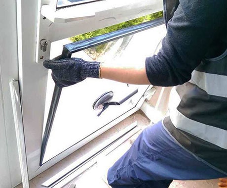 Установка стеклопакета